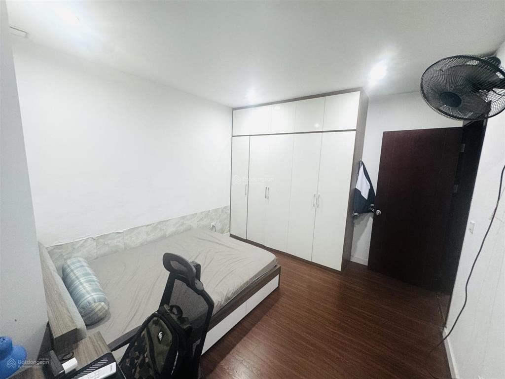 Cho thuê căn hộ chung cư hồ gươm plaza 141m2  3 phòng ngủ