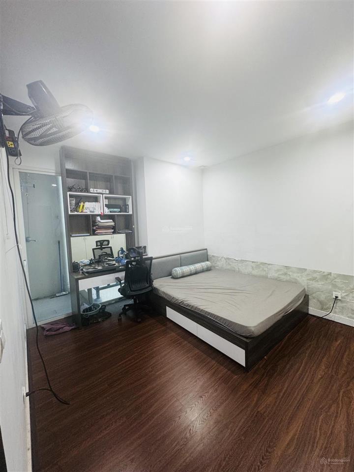 Cho thuê căn hộ chung cư hồ gươm plaza 141m2  3 phòng ngủ