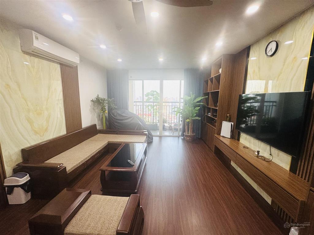 Cho thuê căn hộ chung cư hồ gươm plaza 141m2  3 phòng ngủ
