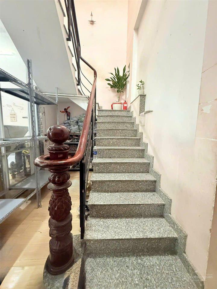 Lô góc 2 tầng đúc nguyễn thị sóc, bà điểm hóc môn giá rẻ 8.8 tỷ