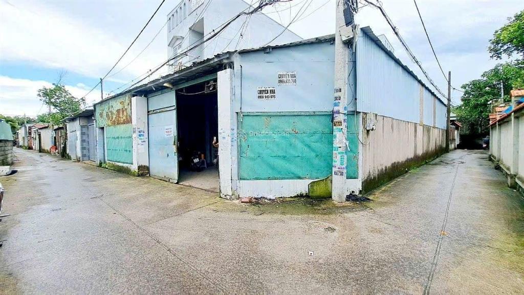 Lô góc 2 tầng đúc nguyễn thị sóc, bà điểm hóc môn giá rẻ 8.8 tỷ