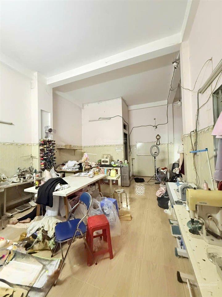 Lô góc 2 tầng đúc nguyễn thị sóc, bà điểm hóc môn giá rẻ 8.8 tỷ