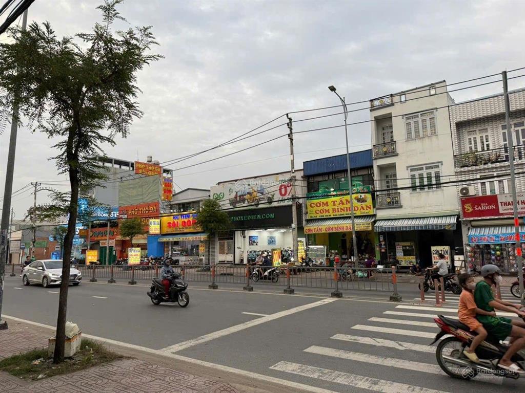 Mặt tiền tô ký, tân xuân, hóc môn giá rẻ 48.5 tỷ tl diện tích 200m2 (6,9 x 50) full thổ