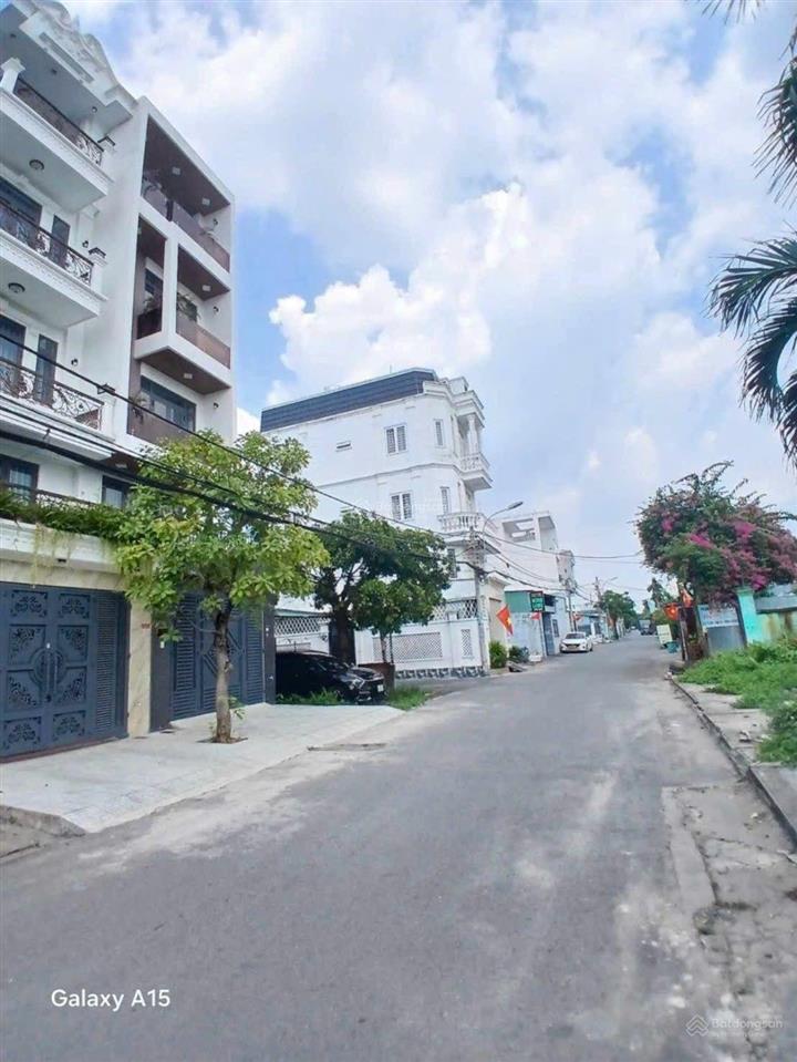 Bán biệt thự thạnh lộc gần cầu phú long quận 12 giá rẻ 36 tỷ