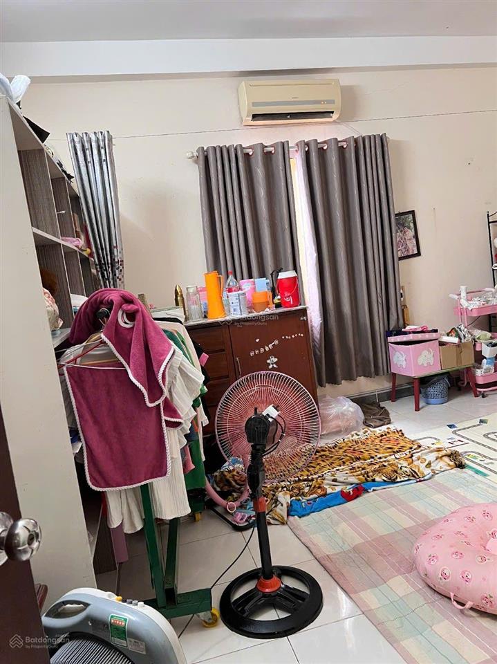 Mặt tiền 3 tầng đúc kp8 1/ quang trung thị trấn hóc môn giá rẻ 7.2 tỷ