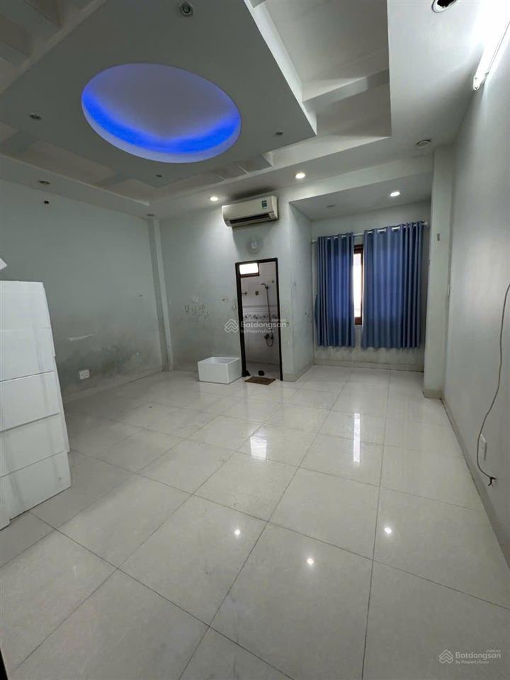 Mặt tiền 5 tầng đúc song hành hóc môn giá rẻ 11.7 tỷ
