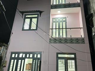 Bán nhà 3 tầng đúc chợ bùi văn ngữ hiệp thành quận 12 giá rẻ 3.95 tỷ