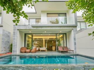 Villa sân vườn bể bơi ven biển đà nẵng, ngay sân golf montgomerie links