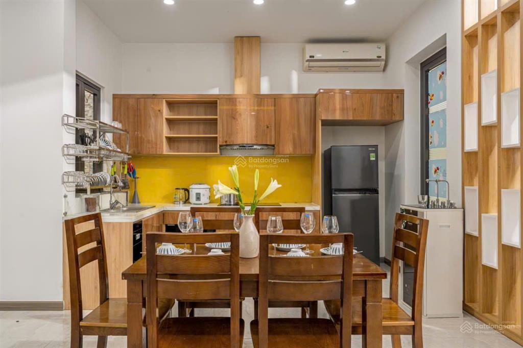 Villa 5 phòng ngủ & hồ bơi cho thuê gần cầu thuận phước, đà nẵng