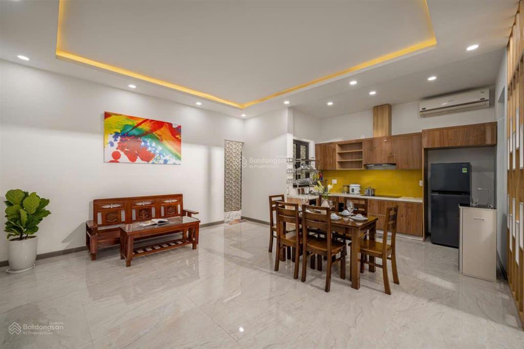 Villa 5 phòng ngủ & hồ bơi cho thuê gần cầu thuận phước, đà nẵng