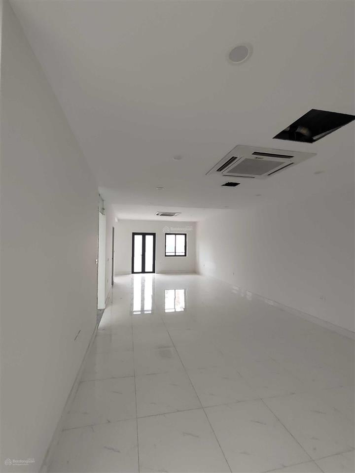 Chính chủ cho thuê nhà phố nguyễn chánh  80m² x 4 tầng, phía trước vườn hoa, giá 42tr