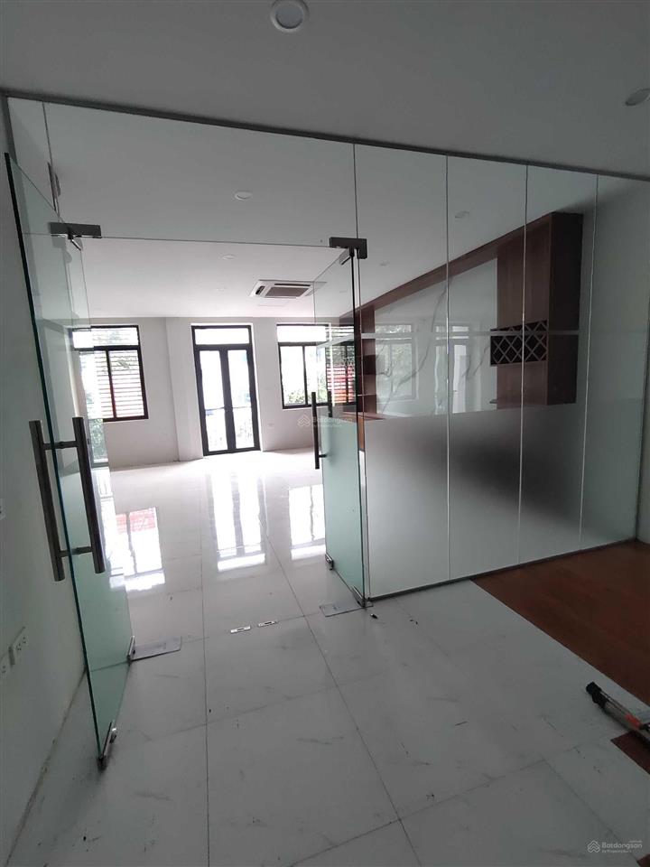 Chính chủ cho thuê nhà phố nguyễn chánh  80m² x 4 tầng, phía trước vườn hoa, giá 42tr