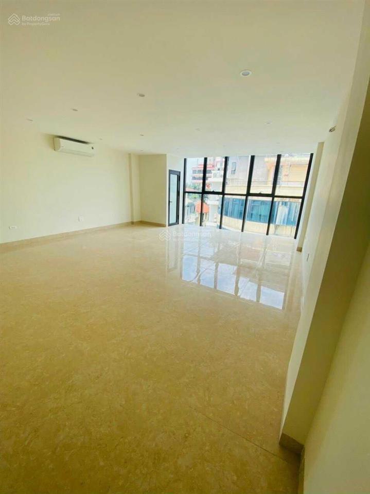 Chính chủ cho thuê nhà đường láng dt 60m2*7 tầng, mt 5m, thang máy, đồ cơ bản, giá 26tr/tháng