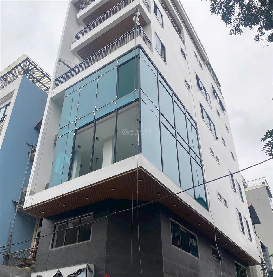 Cho thuê nhà riêng nguyễn xiển dt 72m2x7t,mt 5,5m, lô góc 2 mt, ốp full kính,thang máy, giá 49tr/th