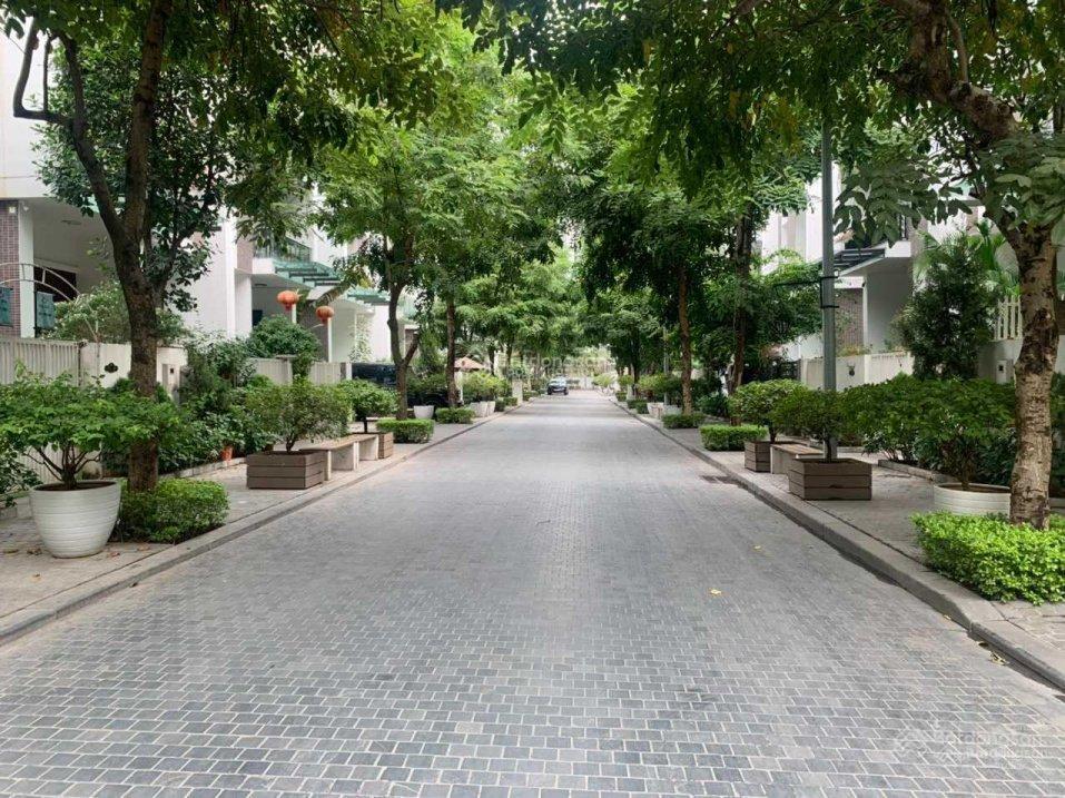 Cho thuê nhà lk nguyễn huy tưởng 200m2x4 tầng + hầm, mặt tiền 10m,thông sàn, đồ cơ bản, giá 60tr/th