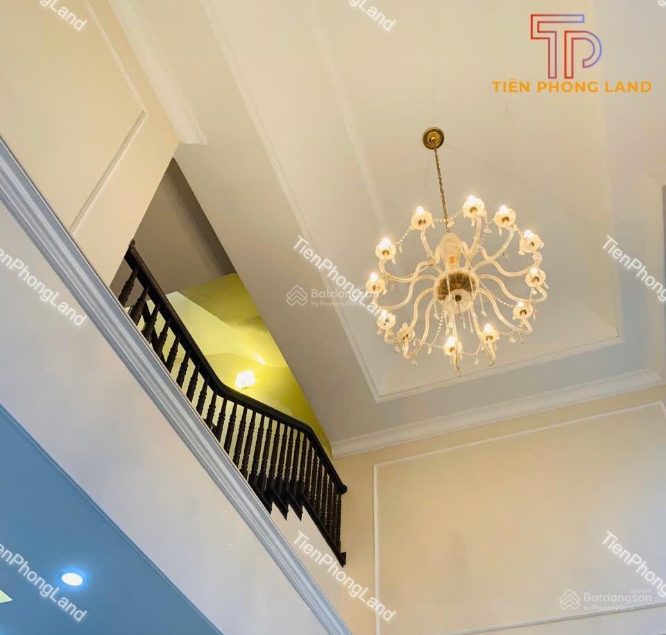 Bán liền kề mailand hà nội city  nhà đẹp, đang cho thuê 18tr/tháng  sổ đỏ  2x tỷ