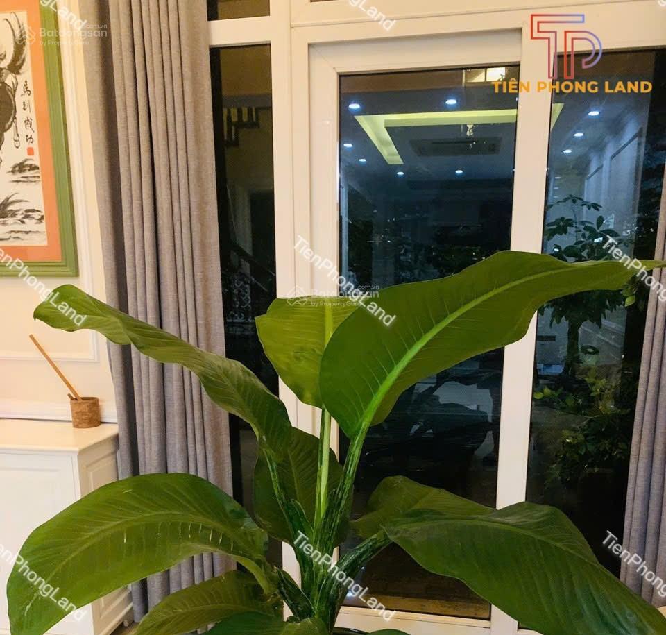Bán liền kề mailand hà nội city  nhà đẹp, đang cho thuê 18tr/tháng  sổ đỏ  2x tỷ