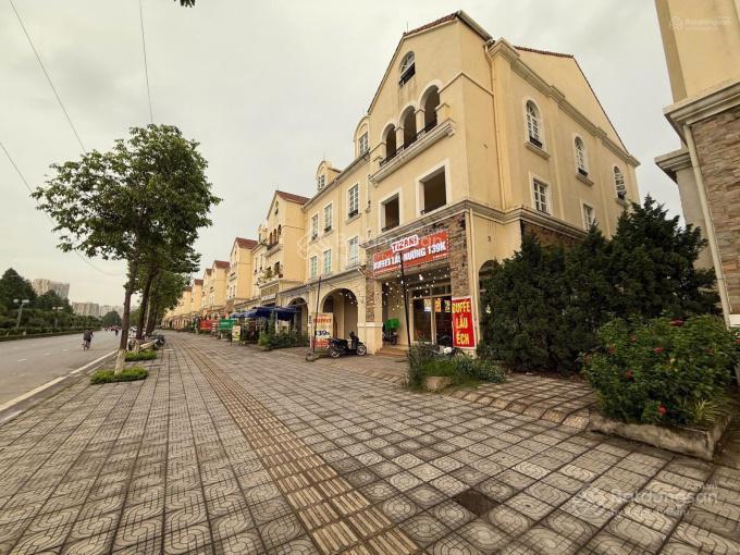 Cho thuê shophouse nam an khánh. giáp khu a geleximco mặt đường đôi 40m trong khu phố ẩm thực vp