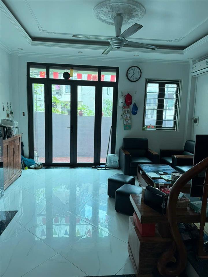SIÊU PHẨM CHÍNH CHỦ CẦN BÁN NHÀ PHỐ MỄ TRÌ HẠ QUẬN NAM TỪ LIÊM 30m2 x5 TẦNG NHỈNH 8 TỶ
