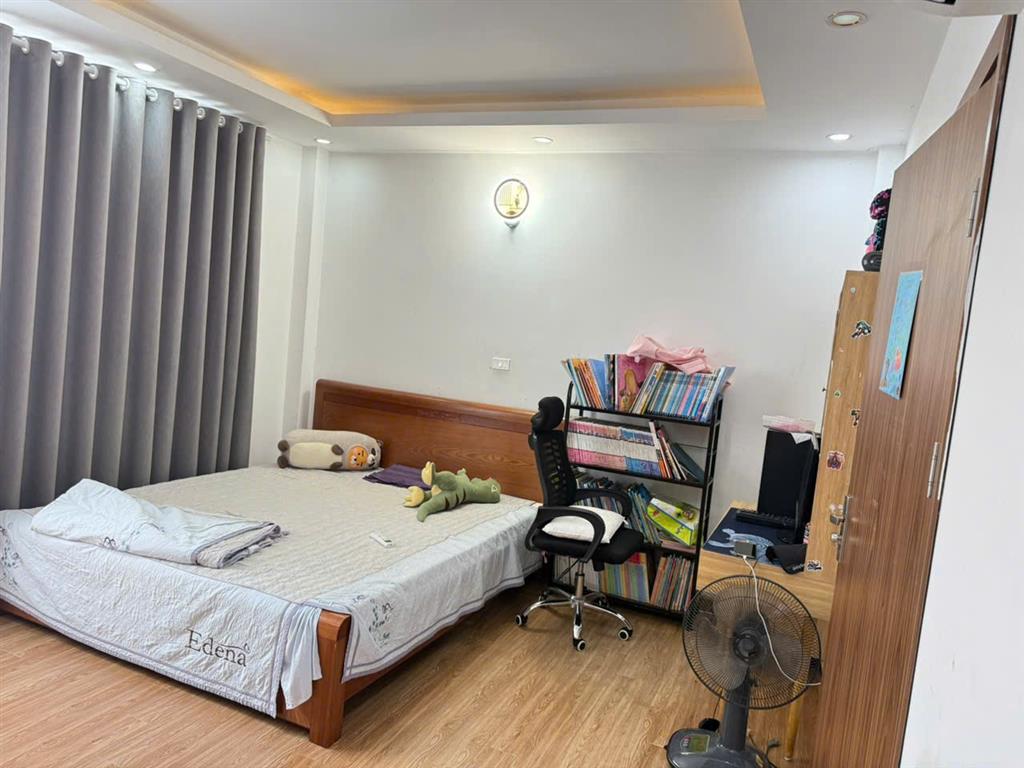 SIÊU PHẨM CHÍNH CHỦ CẦN BÁN NHÀ PHỐ MỄ TRÌ HẠ QUẬN NAM TỪ LIÊM 30m2 x5 TẦNG NHỈNH 8 TỶ