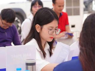 Lý do khách hàng nên chọn Bất động sản Hòa Lạc?
1. Giá rẻ, còn hấp dẫn.
2. Dòng tiền sinh