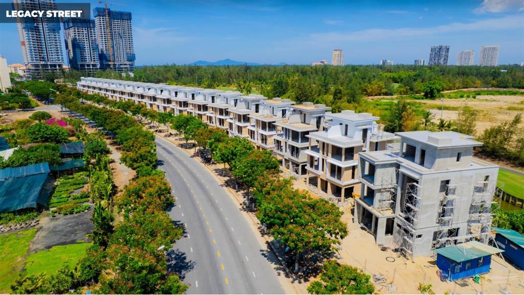 Siêu phẩm biệt thự sổ lâu dài cạnh sân golf 36 hố, cách biển mỹ khê chưa đến 500m, nhận nhà ngay
