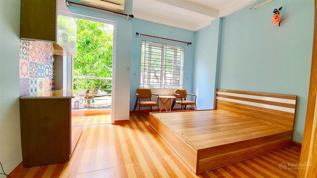 Cho thuê căn studio  chính chủ ô tô đỗ cửa