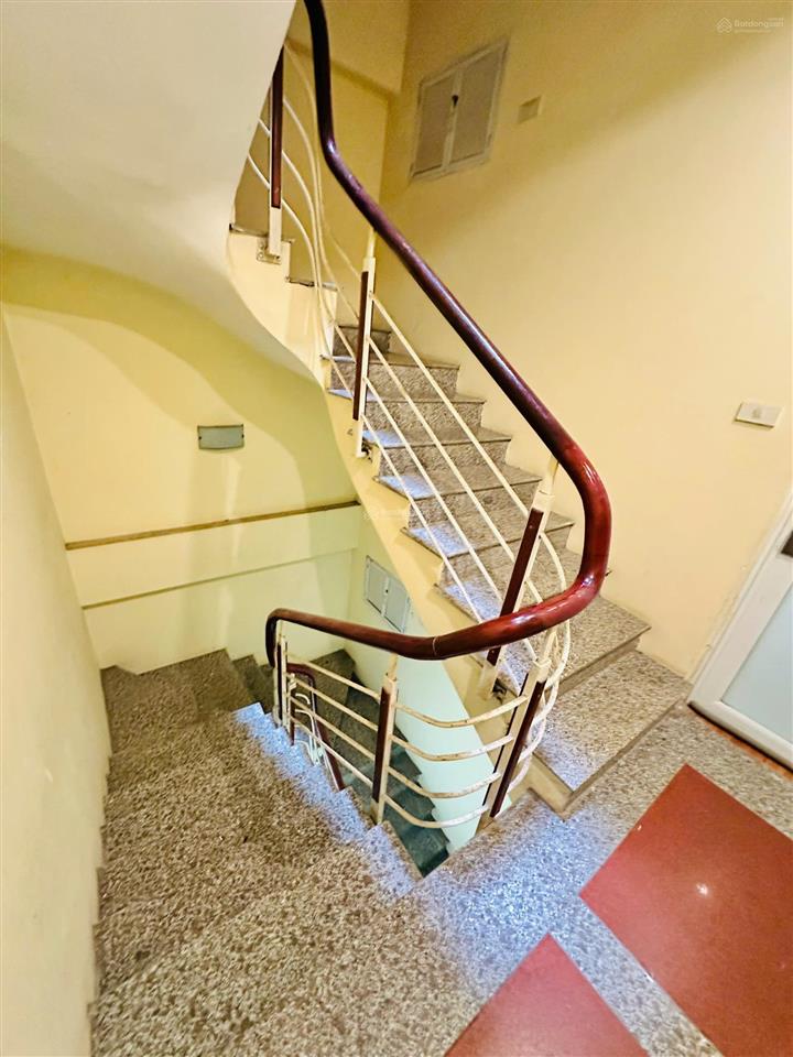 Chính chủ cho thuê full đồ 38m²