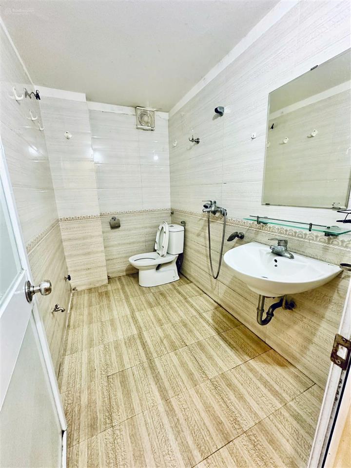 Chính chủ cho thuê full đồ 38m²