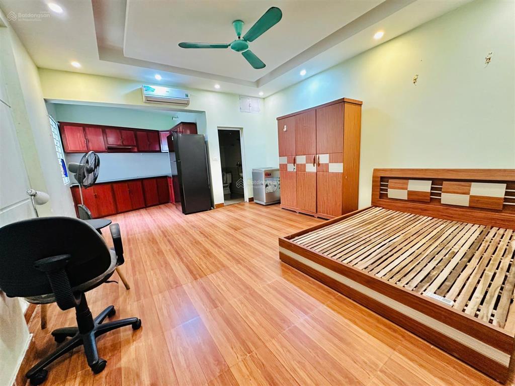 Chính chủ cho thuê full đồ 38m²