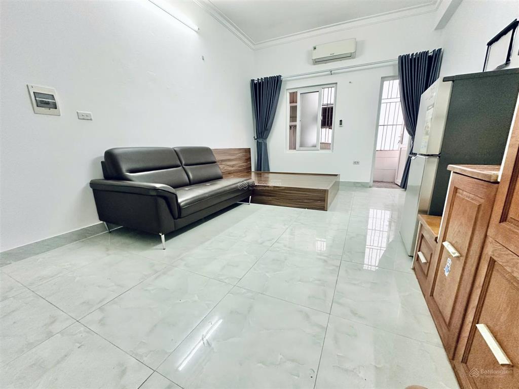 Cho thuê ccmn studio cầu giấy  riêng biệt chính chủ