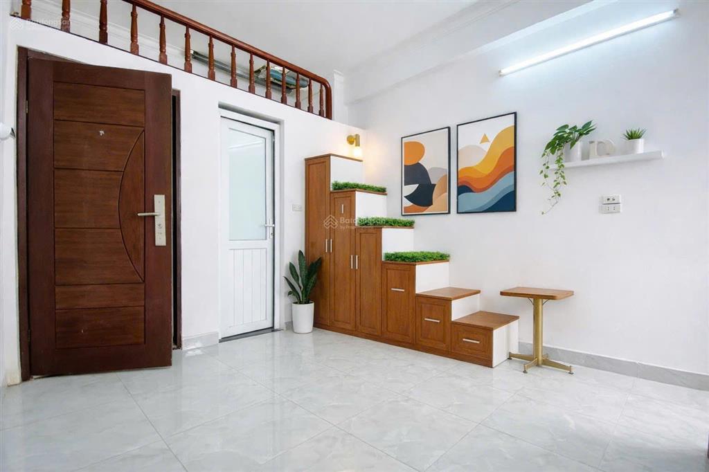 Chính chủ cho thuê căn hộ studio + 1 gác xép + full đồ