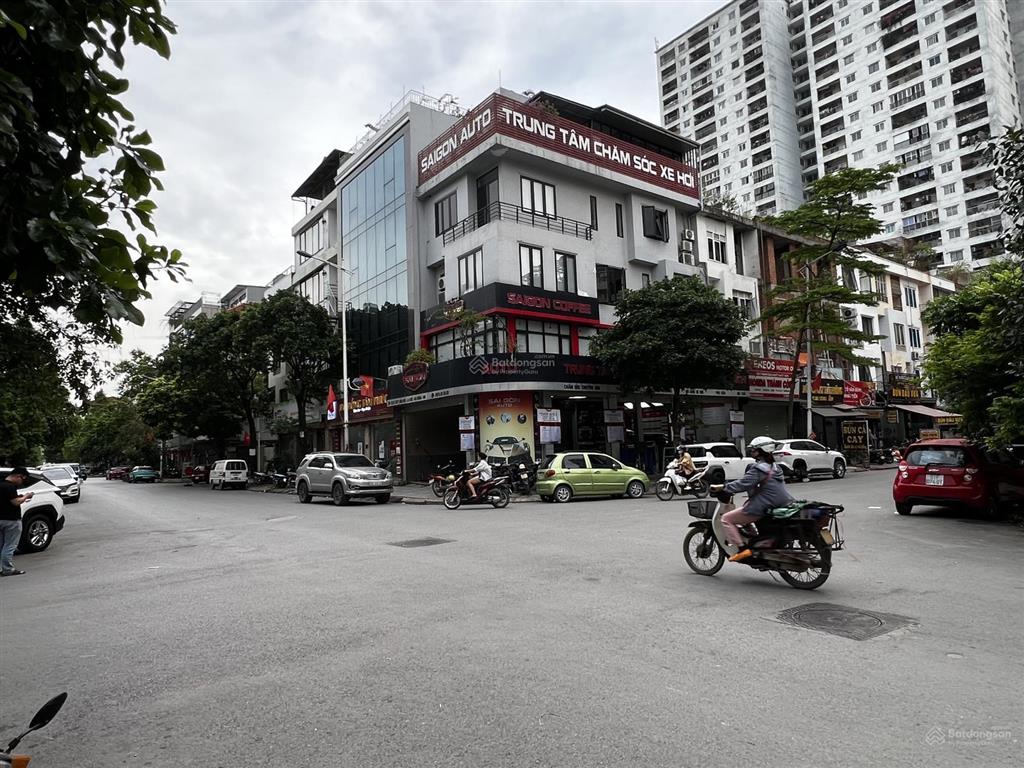 Bán nhà liền kề, lô góc 110m2 đường to vị trí kinh doanh chỉ hơn 30 tỷ