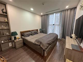 Sunshine city. chính chủ bán căn hộ 2pn + 1. 90m2 giá 9,5 tỷ (sẵn khách thuê)