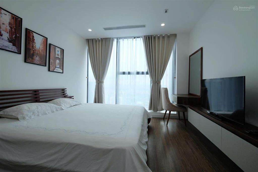 Cho thuê căn duplex sunshine city view thành phố. full đồ, giá 66 triệu/th