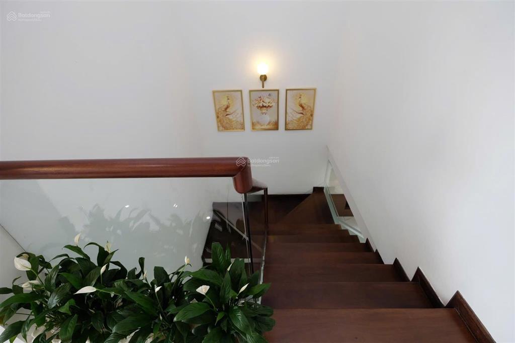 Cho thuê căn duplex sunshine city view thành phố. full đồ, giá 66 triệu/th