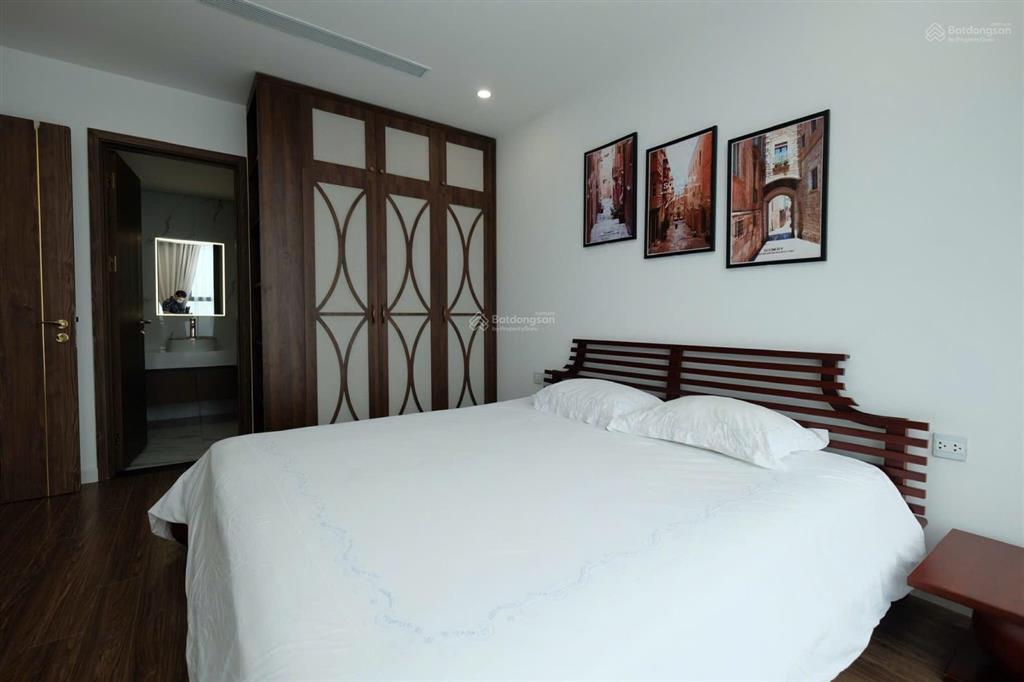 Cho thuê căn duplex sunshine city view thành phố. full đồ, giá 66 triệu/th