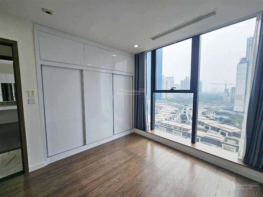Sunshine city  chủ hàn bán căn 3pn 98m2 view thành phố. sẵn sổ