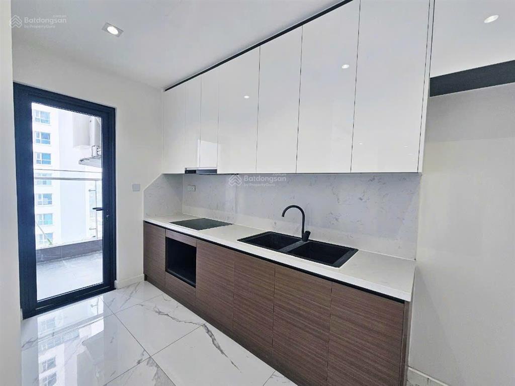 Sunshine city  chủ hàn bán căn 3pn 98m2 view thành phố. sẵn sổ