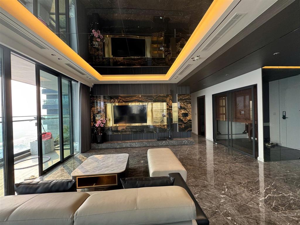 Căn hộ 160m2 sunshine golden river giá 21,5 tỷ. full nội thất