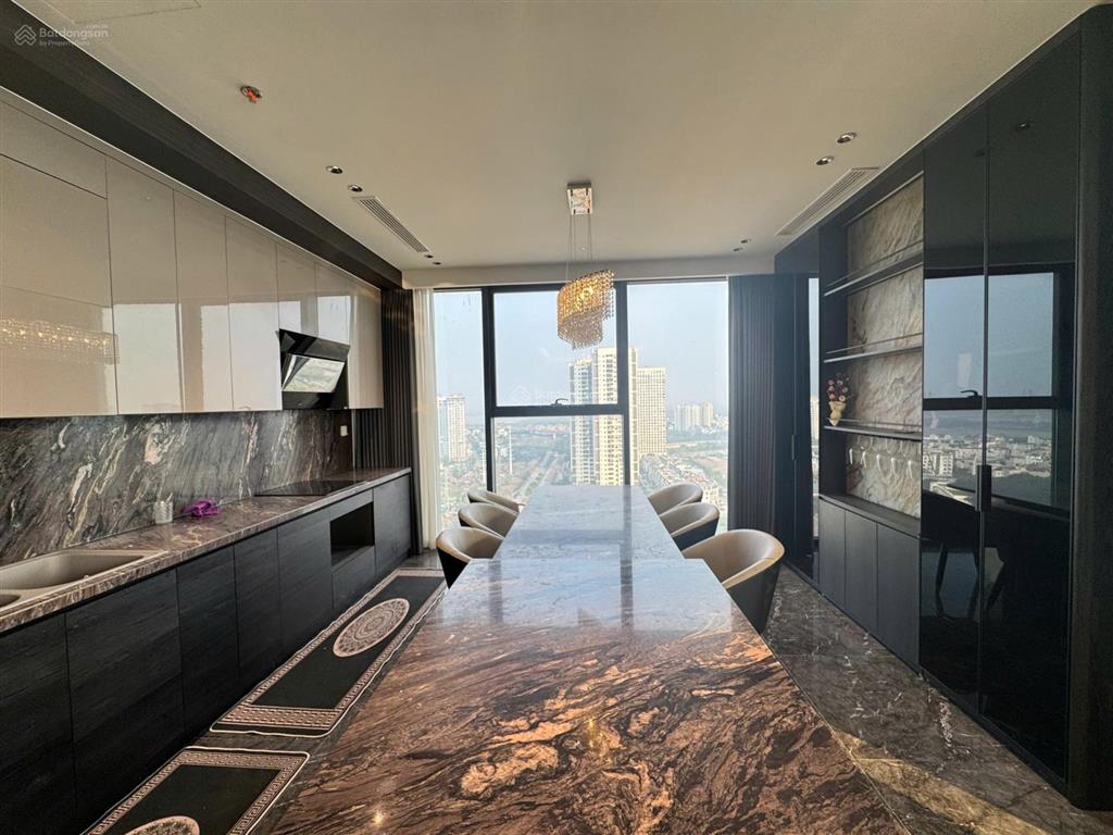 Căn hộ 160m2 sunshine golden river giá 21,5 tỷ. full nội thất