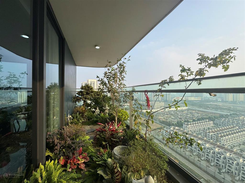 Căn hộ 160m2 sunshine golden river giá 21,5 tỷ. full nội thất