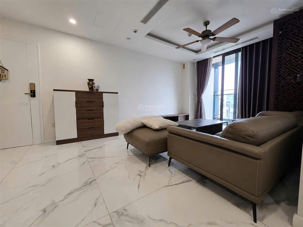 Cho thuê căn 3pn full đồ, 104m2, view công viên ciputra, giá 20tr