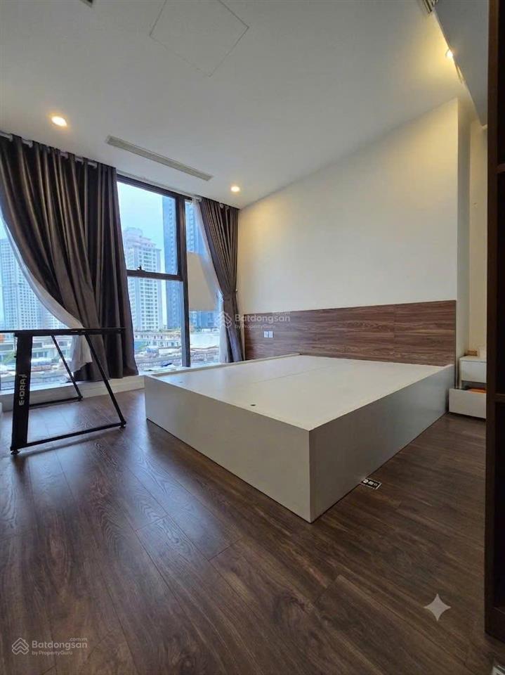 Cho thuê căn 3pn full đồ, 104m2, view công viên ciputra, giá 20tr
