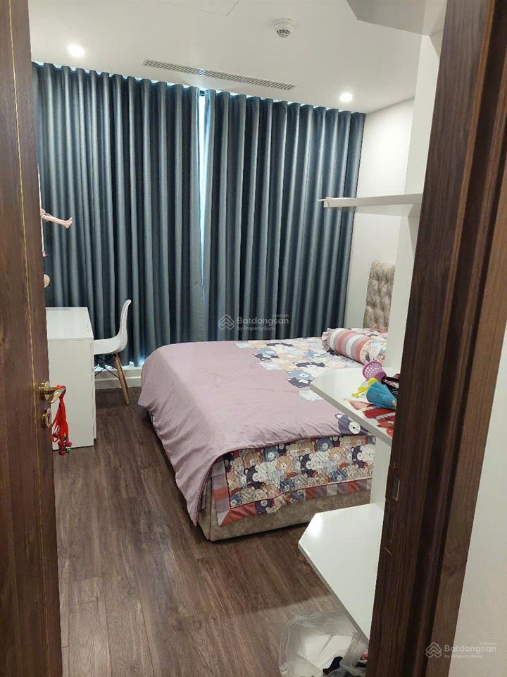 Bán căn 3pn 98m2 sunshine city. giá 9,4 tỷ full đồ
