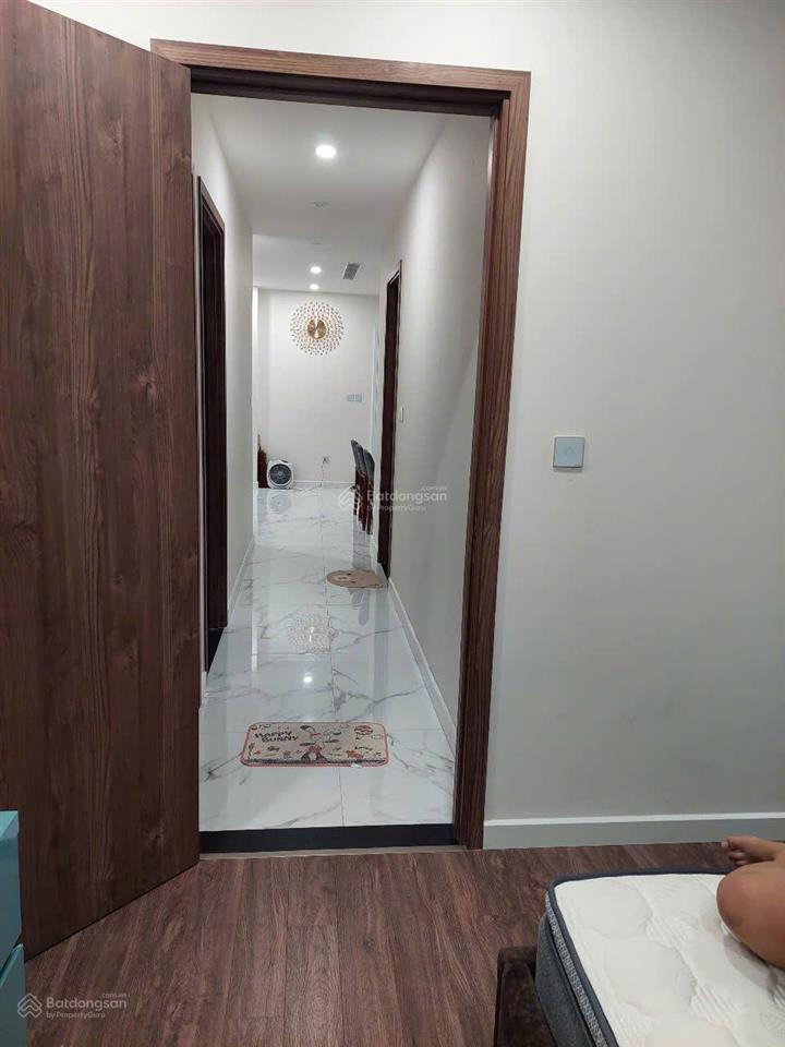 Bán căn 3pn 98m2 sunshine city. giá 9,4 tỷ full đồ