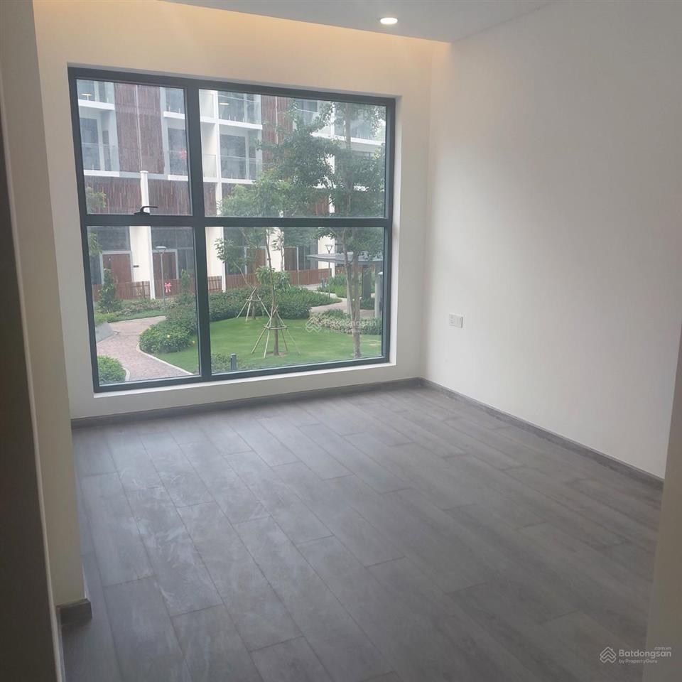 Chủ đang cần tiền bán gấp căn 96m2 diamond brilliant giá chỉ 7.6 tỷ bao thuế phí  view hồ bơi.