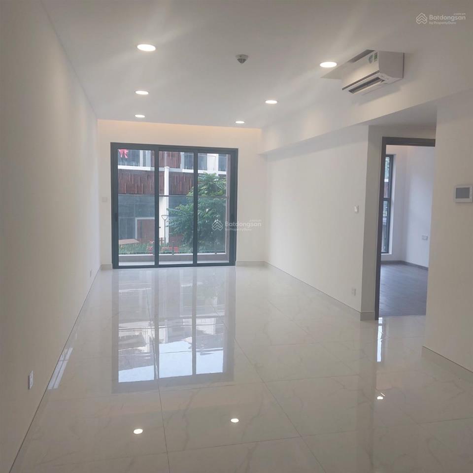 Chủ đang cần tiền bán gấp căn 96m2 diamond brilliant giá chỉ 7.6 tỷ bao thuế phí  view hồ bơi.