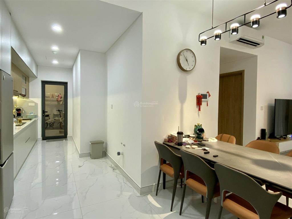 Em cần cho thuê diamond alnata 107m2 3pn nội thất cơ bản giá 20 tr giá tốt còn miễn phí quản lý