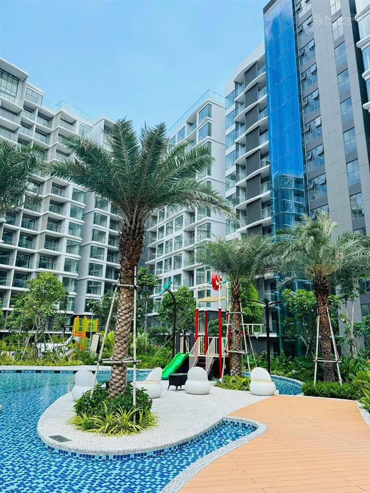 Bán diamond centery 96m2  tặng chỗ đậu xe  full nội thất  8 tỷ bao hết thuế phí có 102